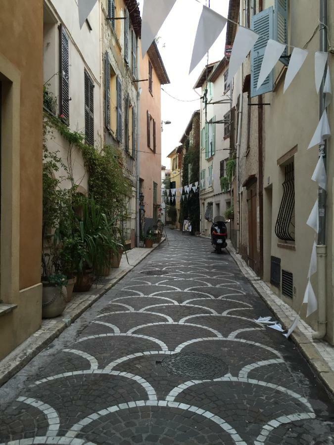 Le Mirador Lägenhet Antibes Exteriör bild